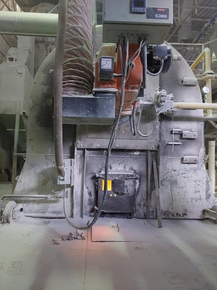 Un four à plâtre dans l'entreprise Vieujot (photo DR)
